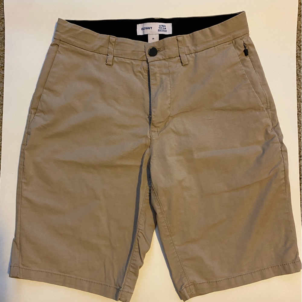 Old Navy, Mens ultimate tech slim khaki shorts, 28